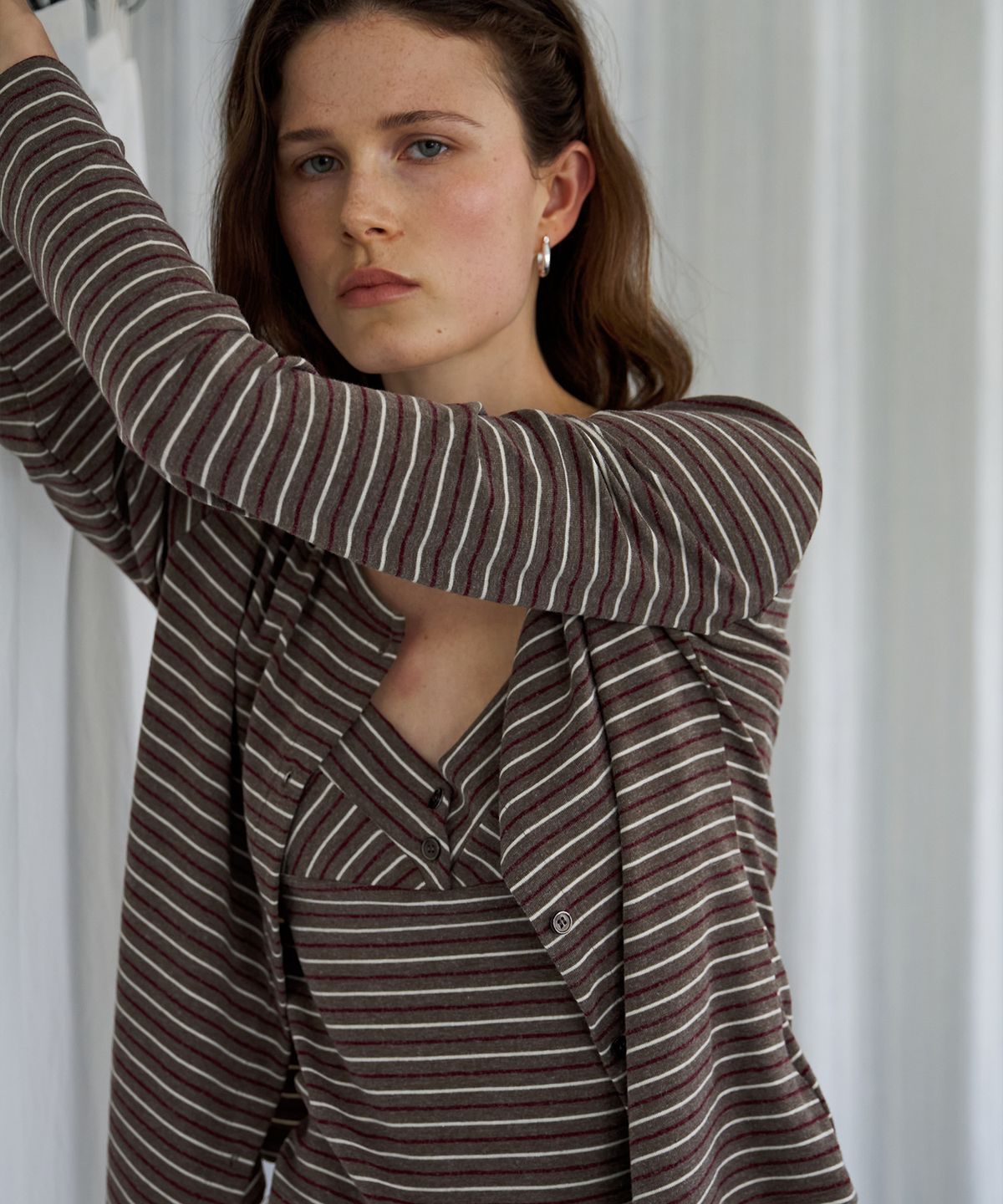 스르비(SELEVER) Nope Stripe Cardigan_3 Color