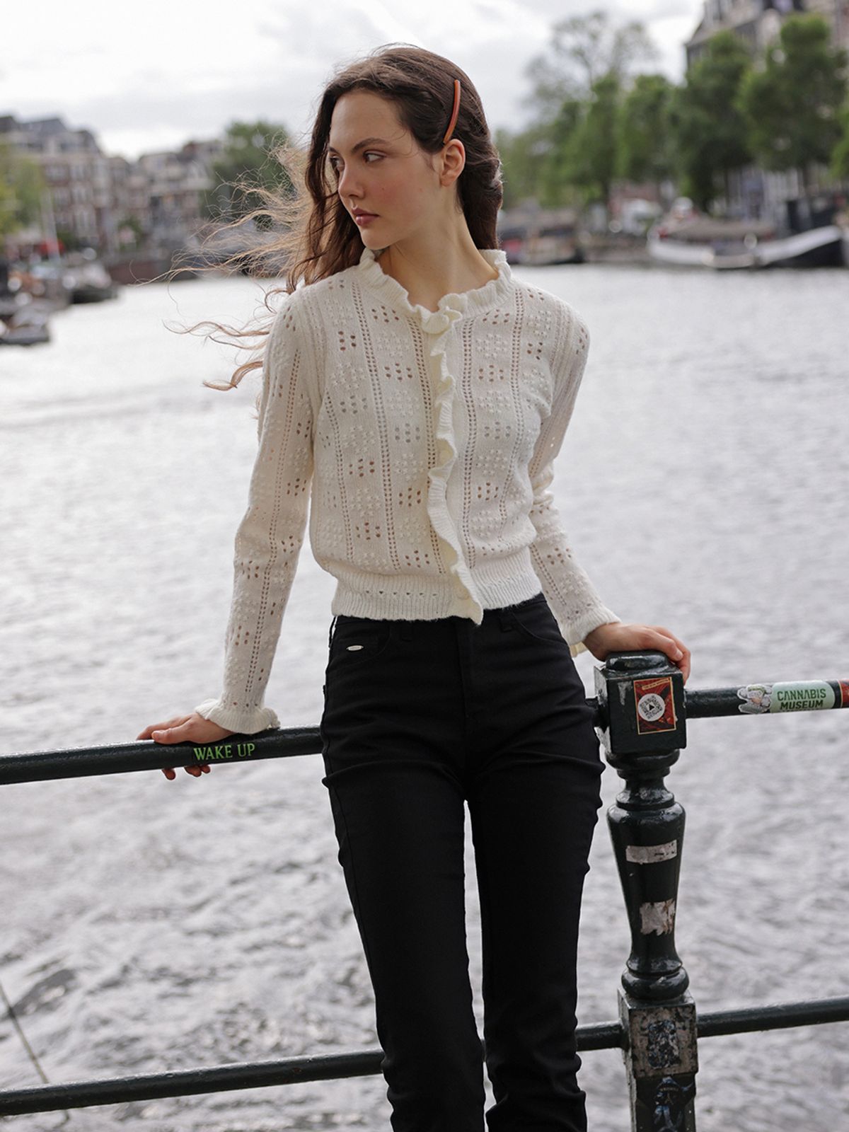 랭앤루(LANGNLU) CELLY Frill Cardigan(셀리)_IVORY