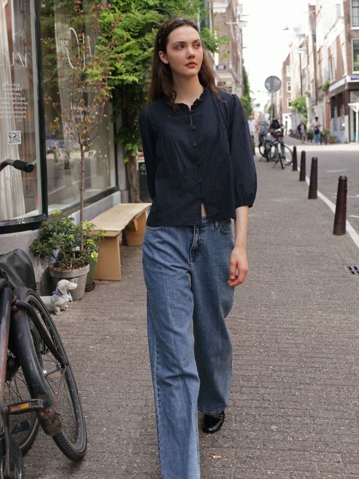랭앤루(LANGNLU) LENA Frill Blouse(레나)_NAVY