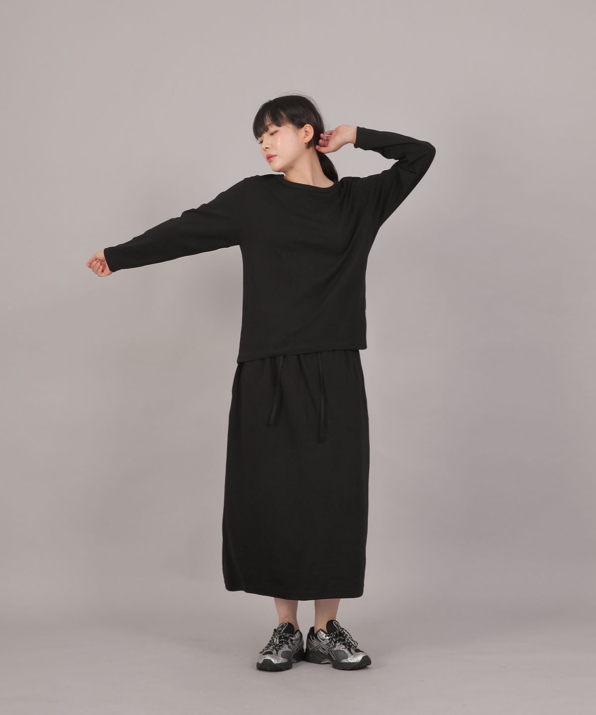 세인트크루(SAINTCREW) 웜 기모 H라인 롱스커트 HWL-1312 그레이블랙