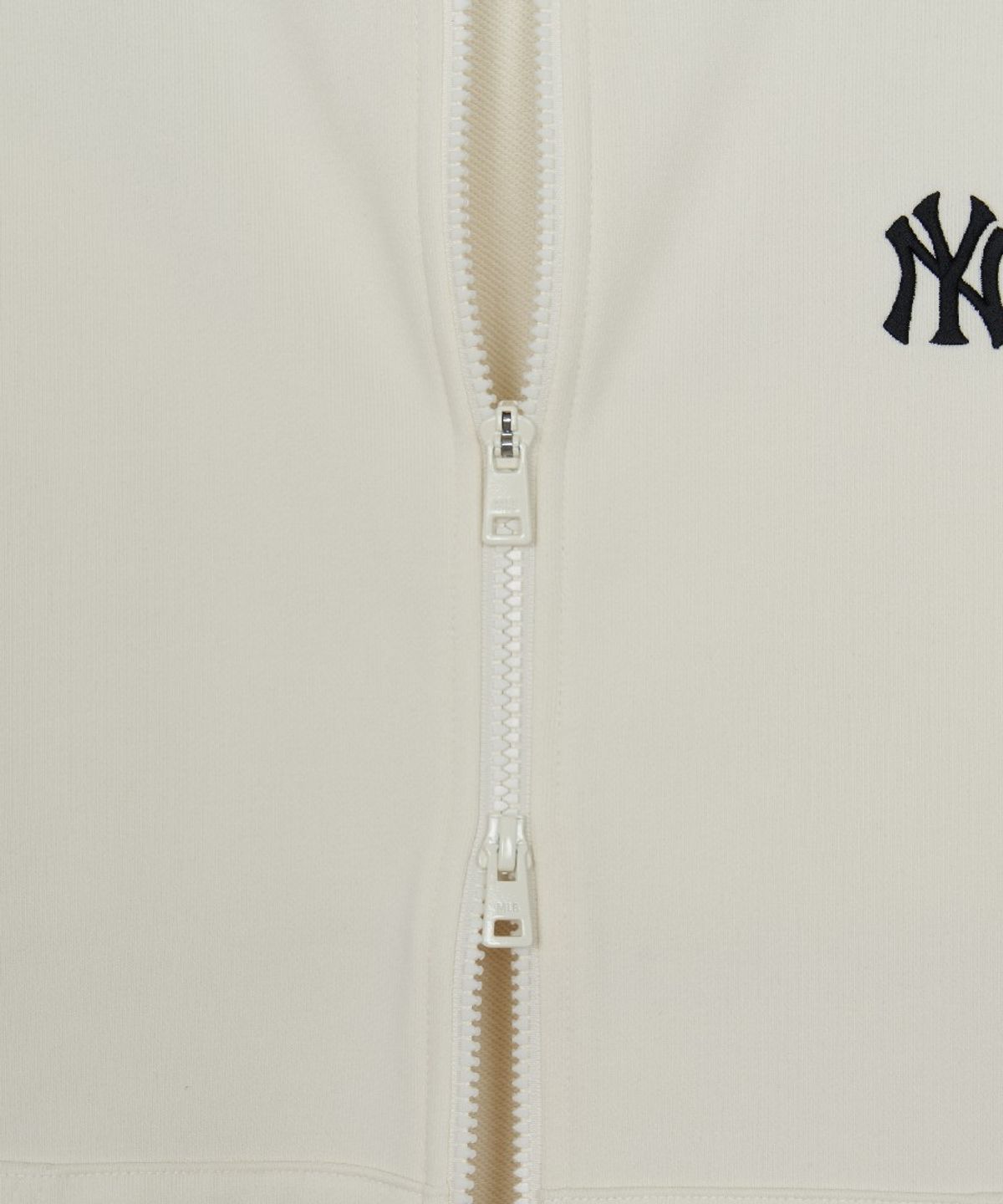 엠엘비(MLB) 베이직 스몰로고 후드집업 NY (Cream)