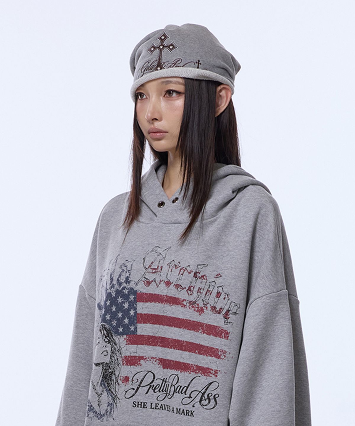 길라아카이브(GILAARCHIVE) CROSS PATCH LETTERING LOGO BEANIE_GREY