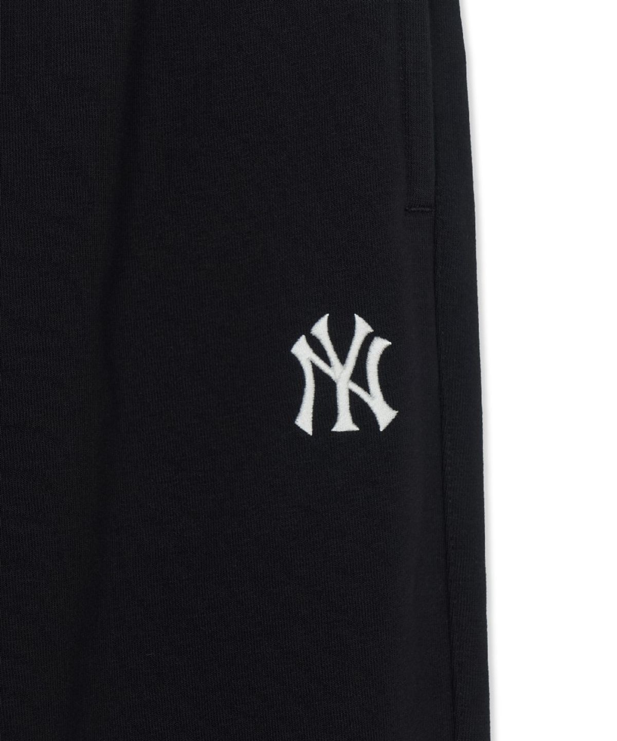엠엘비(MLB) 베이직 스몰로고 조거 팬츠 NY (Black)