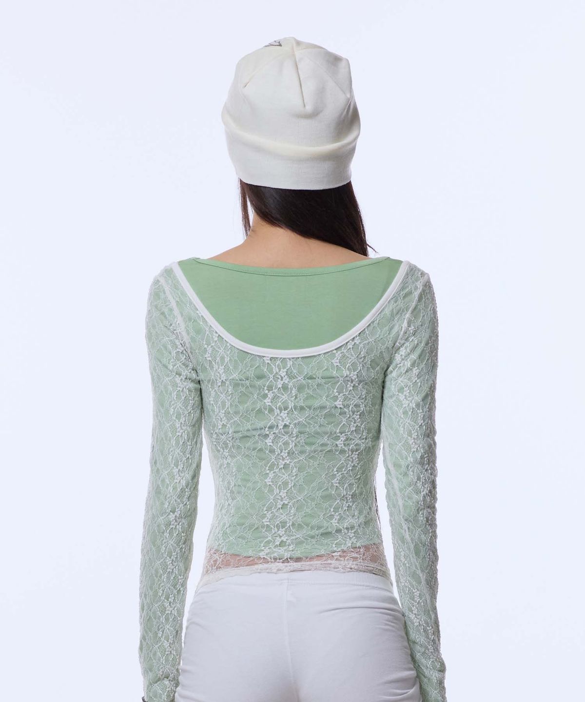 길라아카이브(GILAARCHIVE) NECKLACE SMALL LOGO BEANIE_WHITE