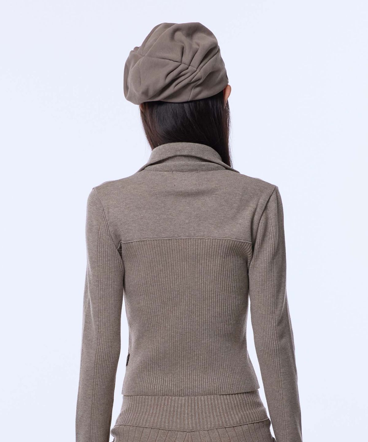 길라아카이브(GILAARCHIVE) NAPOLEON STRAP SOFT CAP_KHAKI