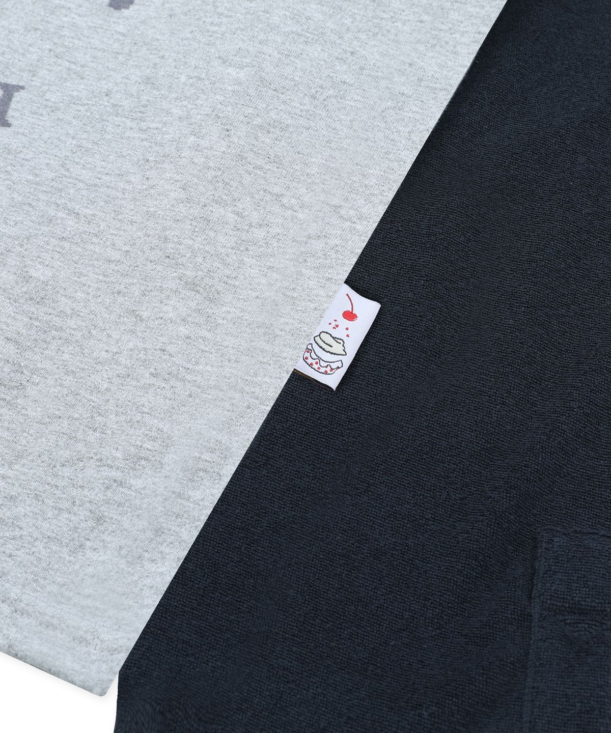 루나키후(RuNaKi'Hu') WXT091 세이란 래글런 롱슬리브 (GRAY)