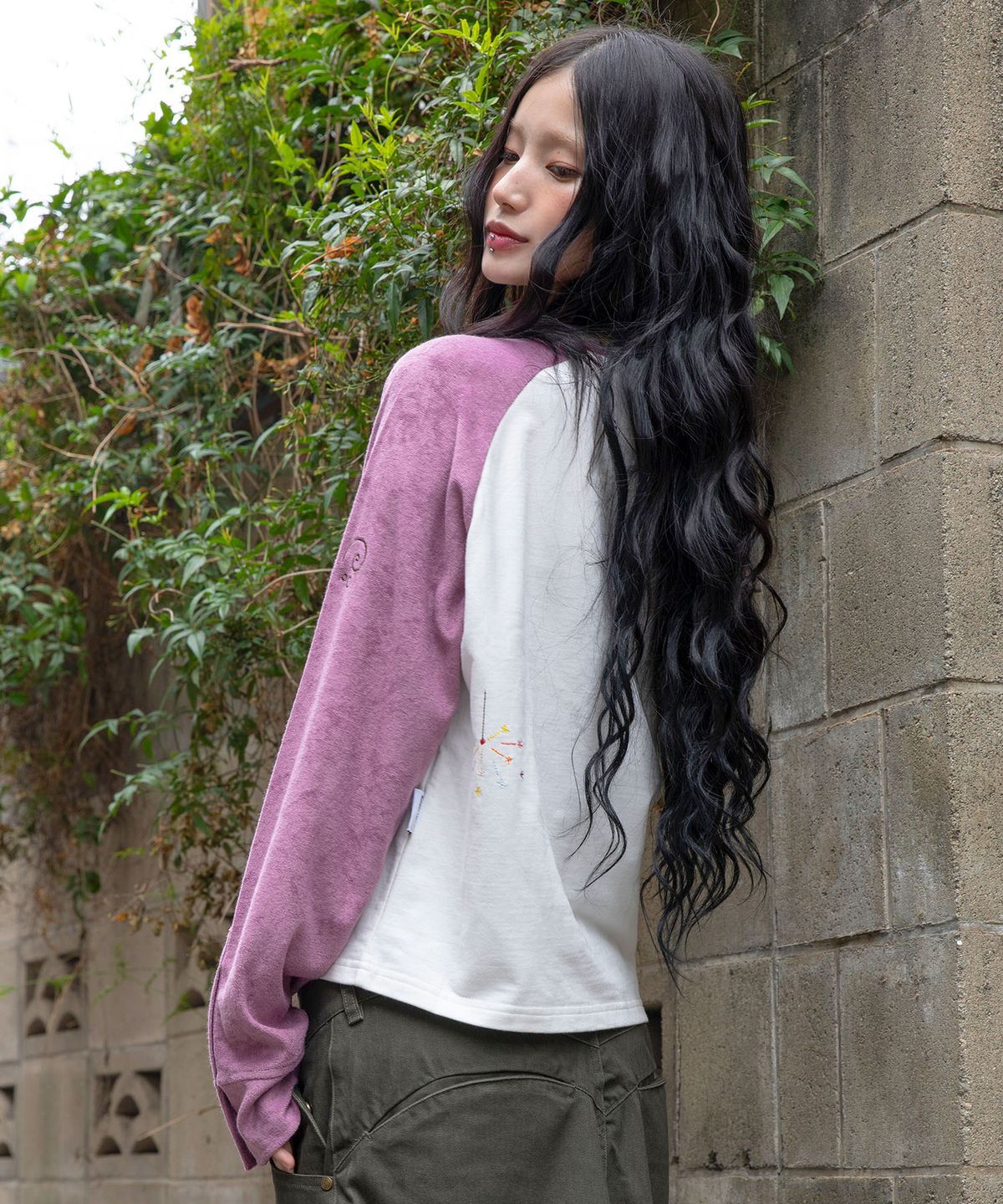 루나키후(RuNaKi'Hu') WXT091 세이란 래글런 롱슬리브 (WHITE)