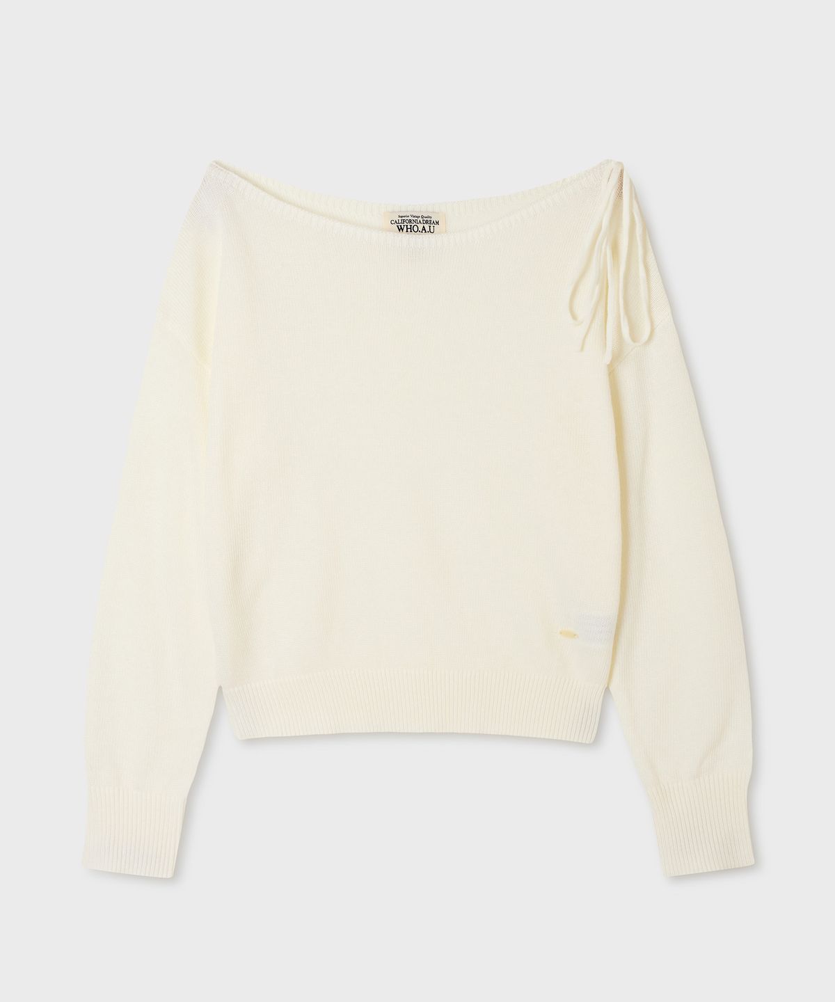 후아유(WHO.A.U) Off-Shoulder Ribbon Pullover / WHKAG4938F