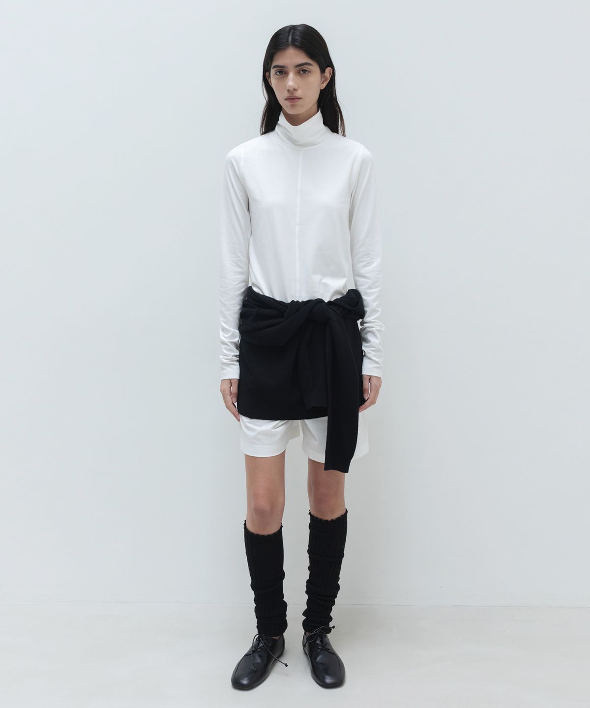 인사일런스 우먼(INSILENCE WOMEN) 스티치 터틀넥 티셔츠 WHITE