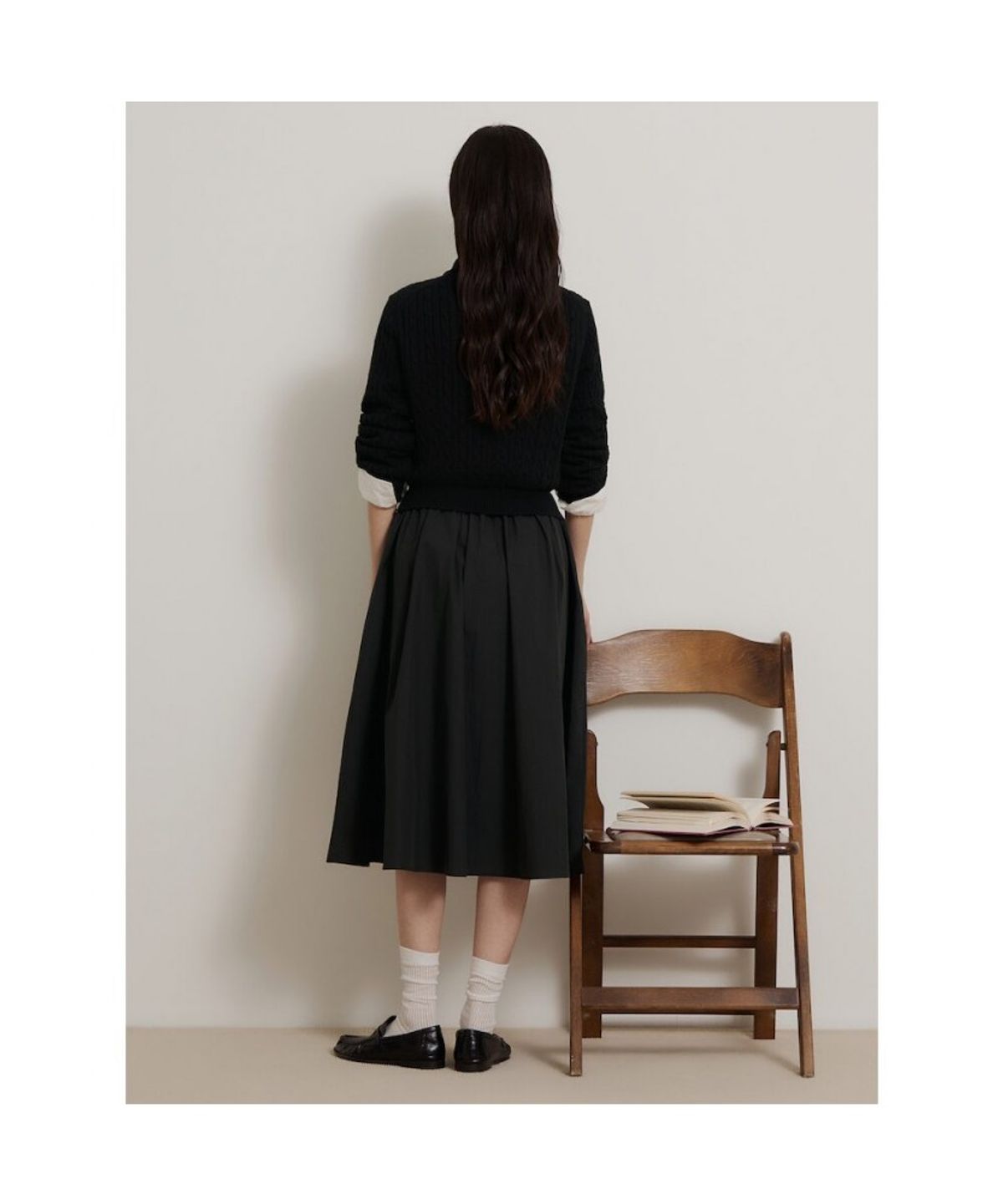 빈폴 레이디스(BEANPOLE LADIES) 케이블 니트 원피스  블랙 (BF685UC015)