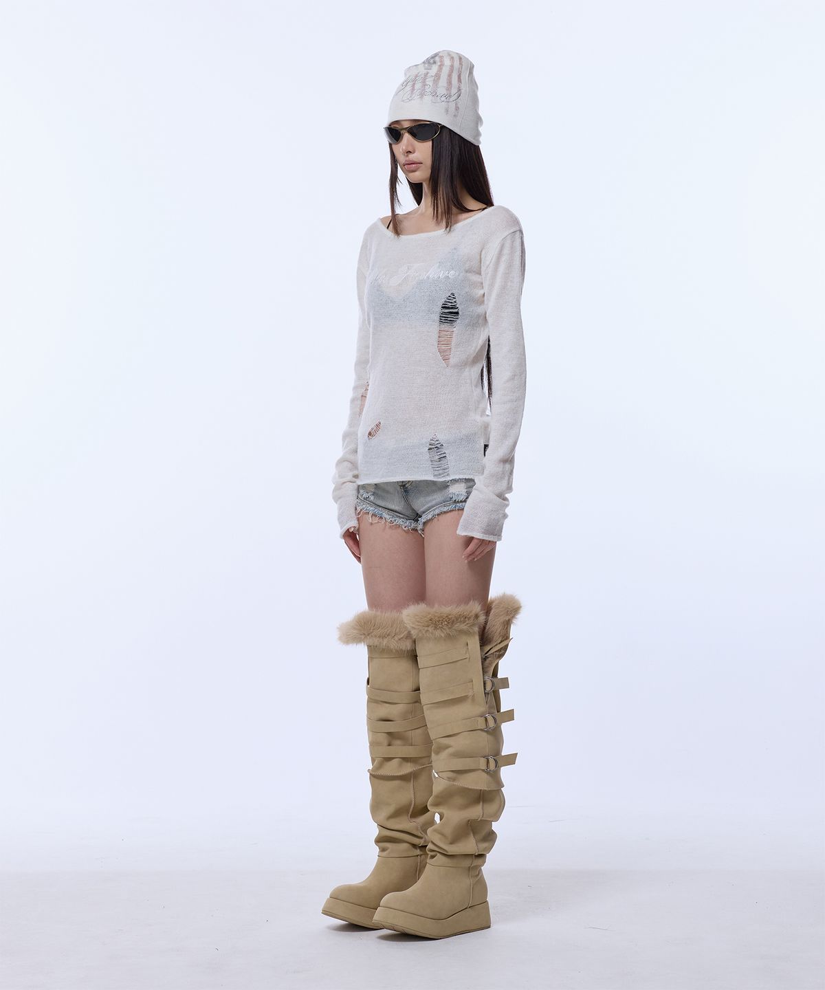 길라아카이브(GILAARCHIVE) DAMAGE BACKLESS LOGO KNIT_IVORY