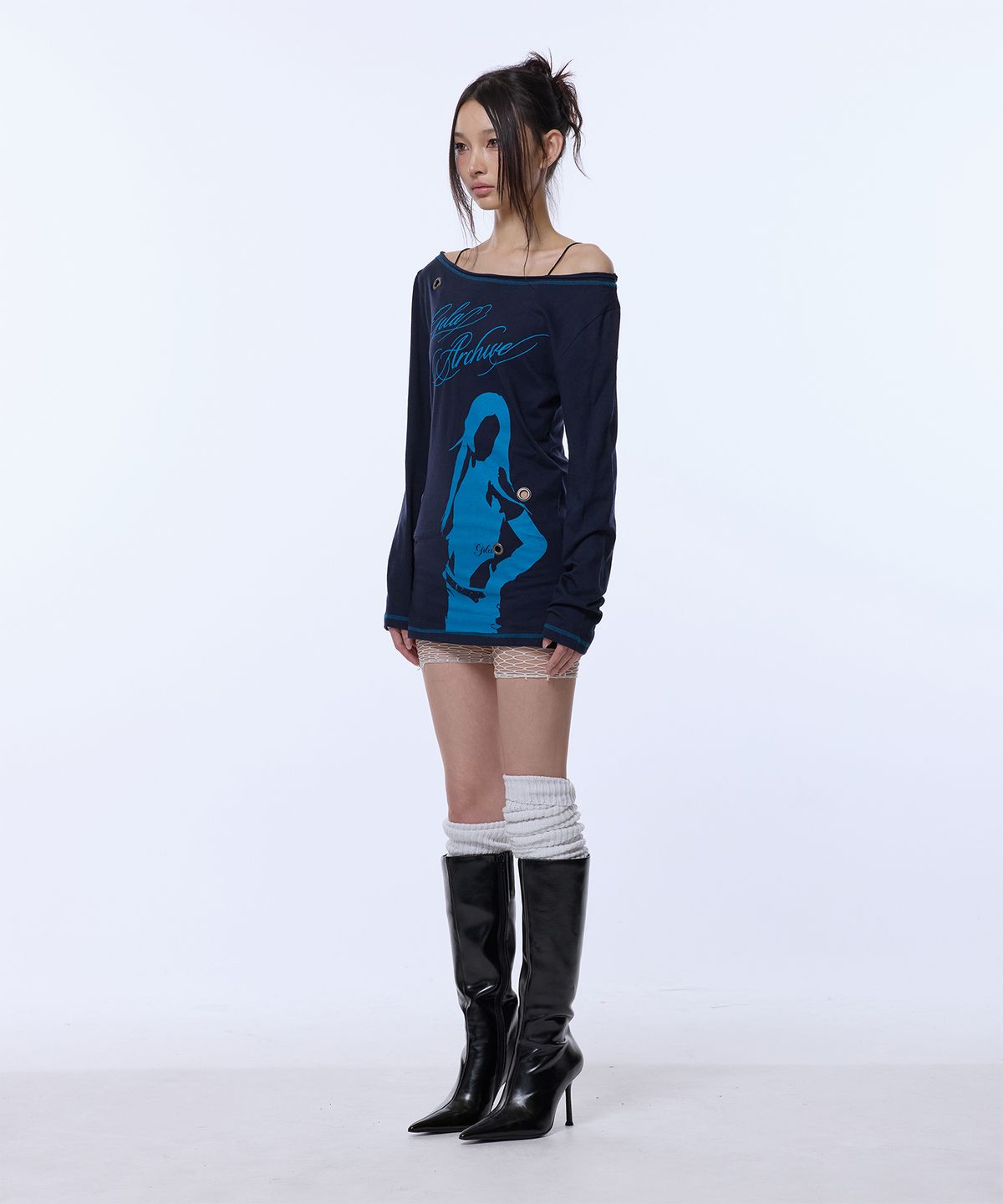 길라아카이브(GILAARCHIVE) ONE SHOULDER EYELET LONG SLEEVE_NAVY