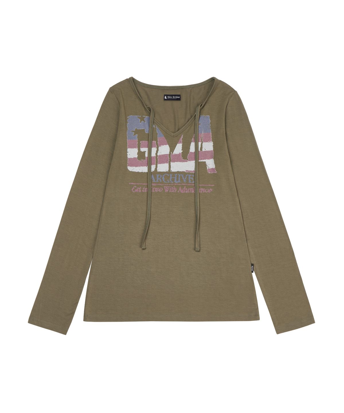 길라아카이브(GILAARCHIVE) USA LOGO V NECK LONG SLEEVE_KHAKI