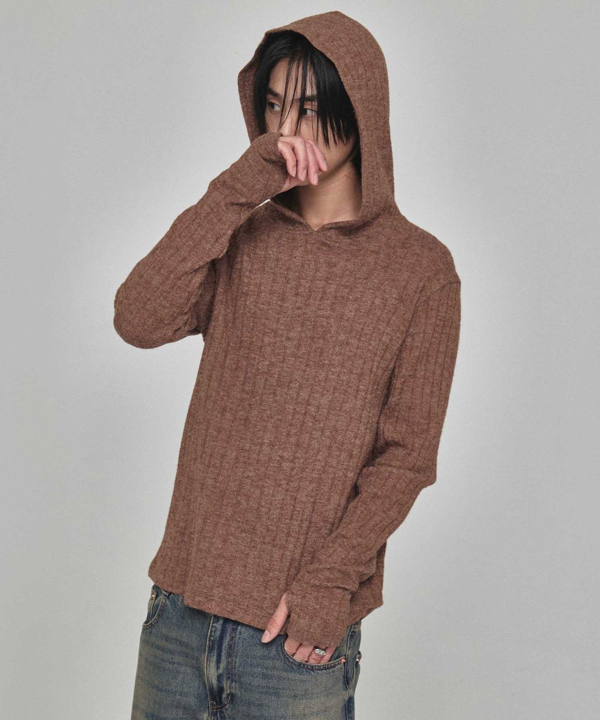 기철(KICHUL) Cozy Ribbed Knit Hoodie (Brown)