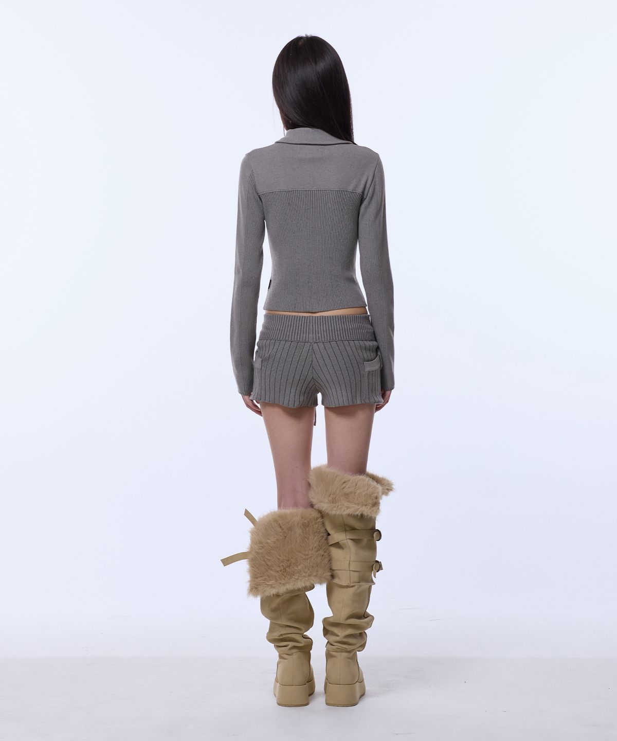 길라아카이브(GILAARCHIVE) g SYMBOL CROP KNIT ZIP-UP_GREY