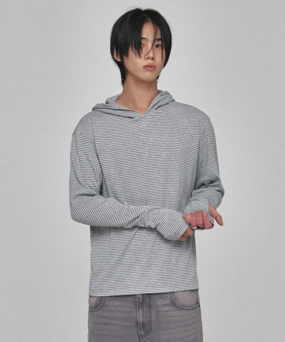 기철(KICHUL) Cloud Stripe Hoodie (Light Grey)
