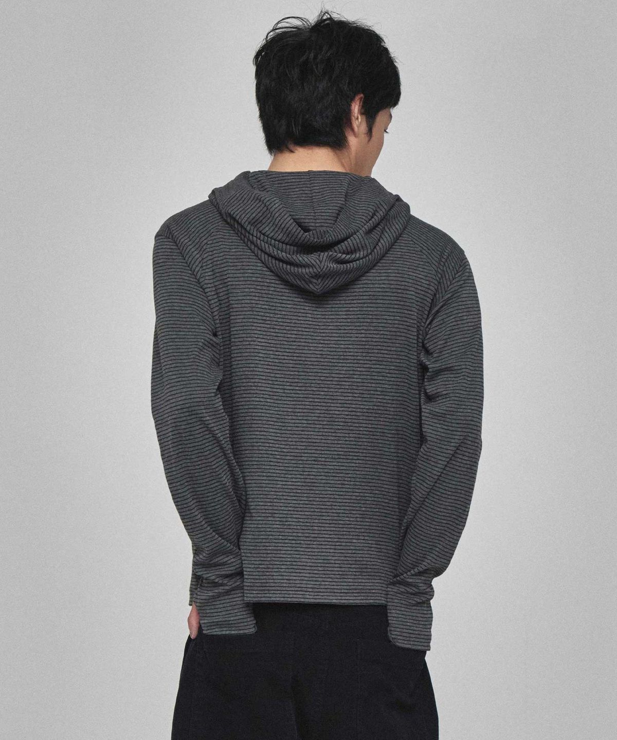 기철(KICHUL) Cloud Stripe Hoodie (Dark Grey)