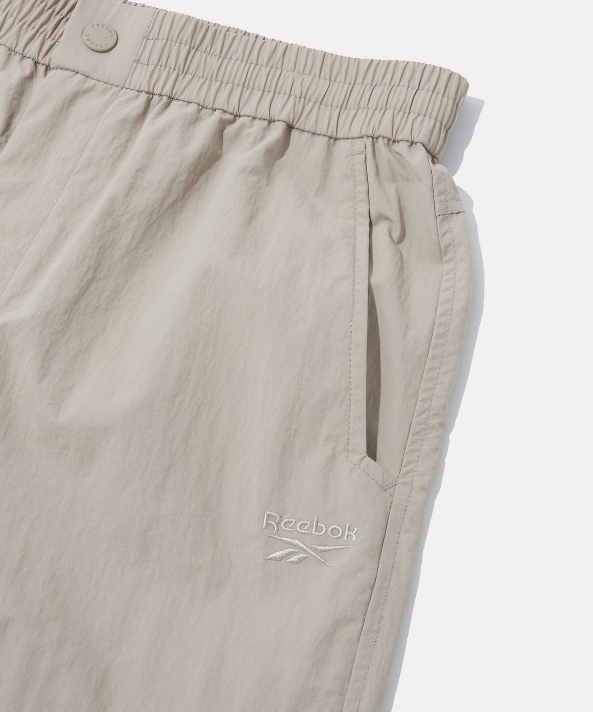 리복(REEBOK) 와이드 카고 팬츠 (W) - 베이지