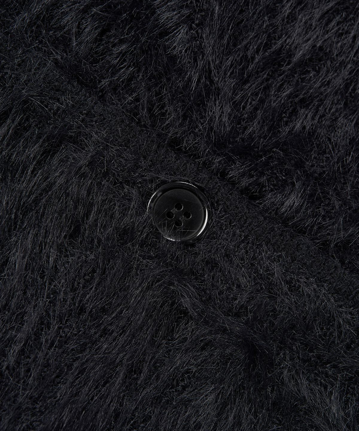 페플리(PEPLEE) V-neck Fur Cardigan (Black)