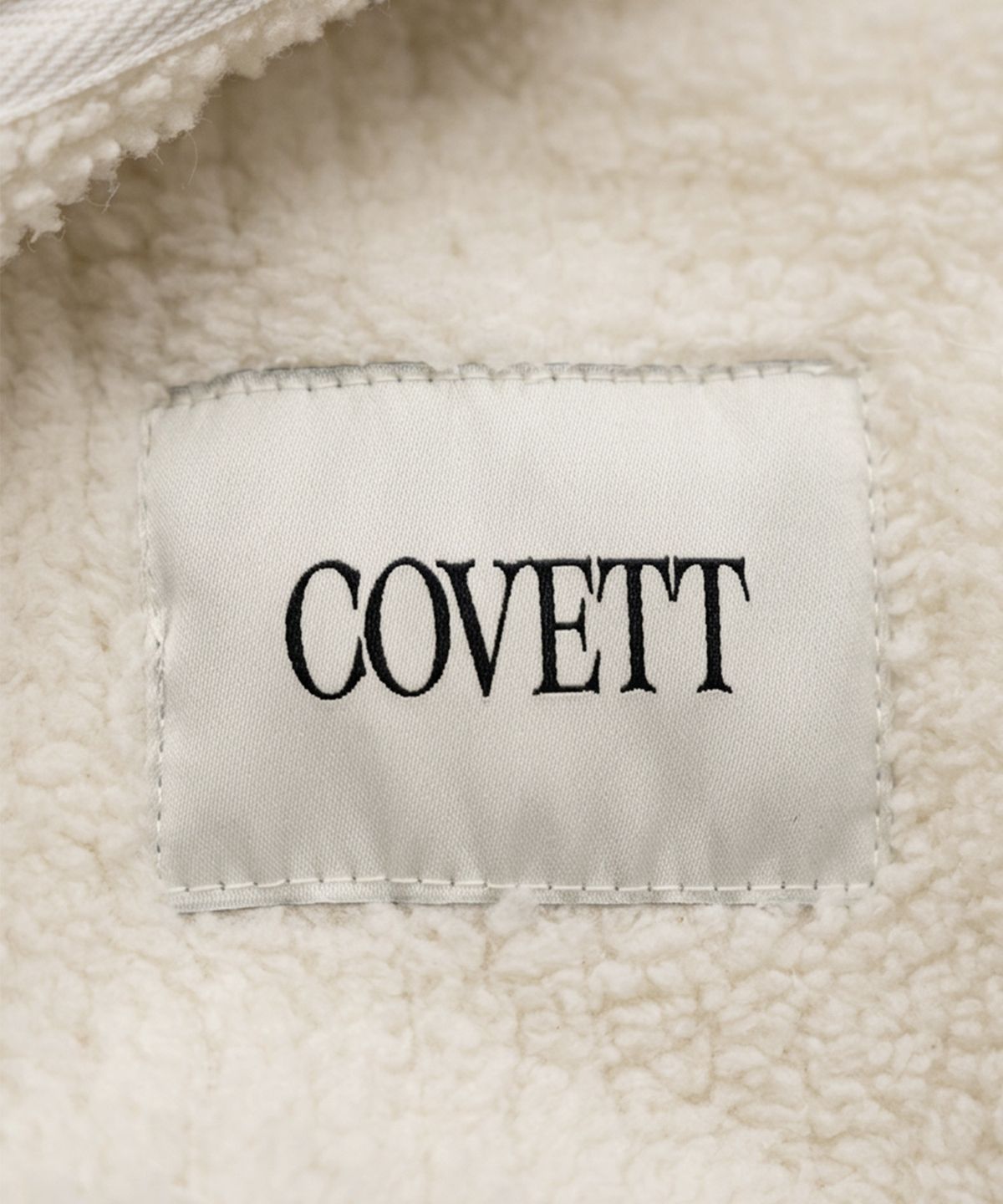 코베트(COVETT) 에프터글로우 로브 아이보리