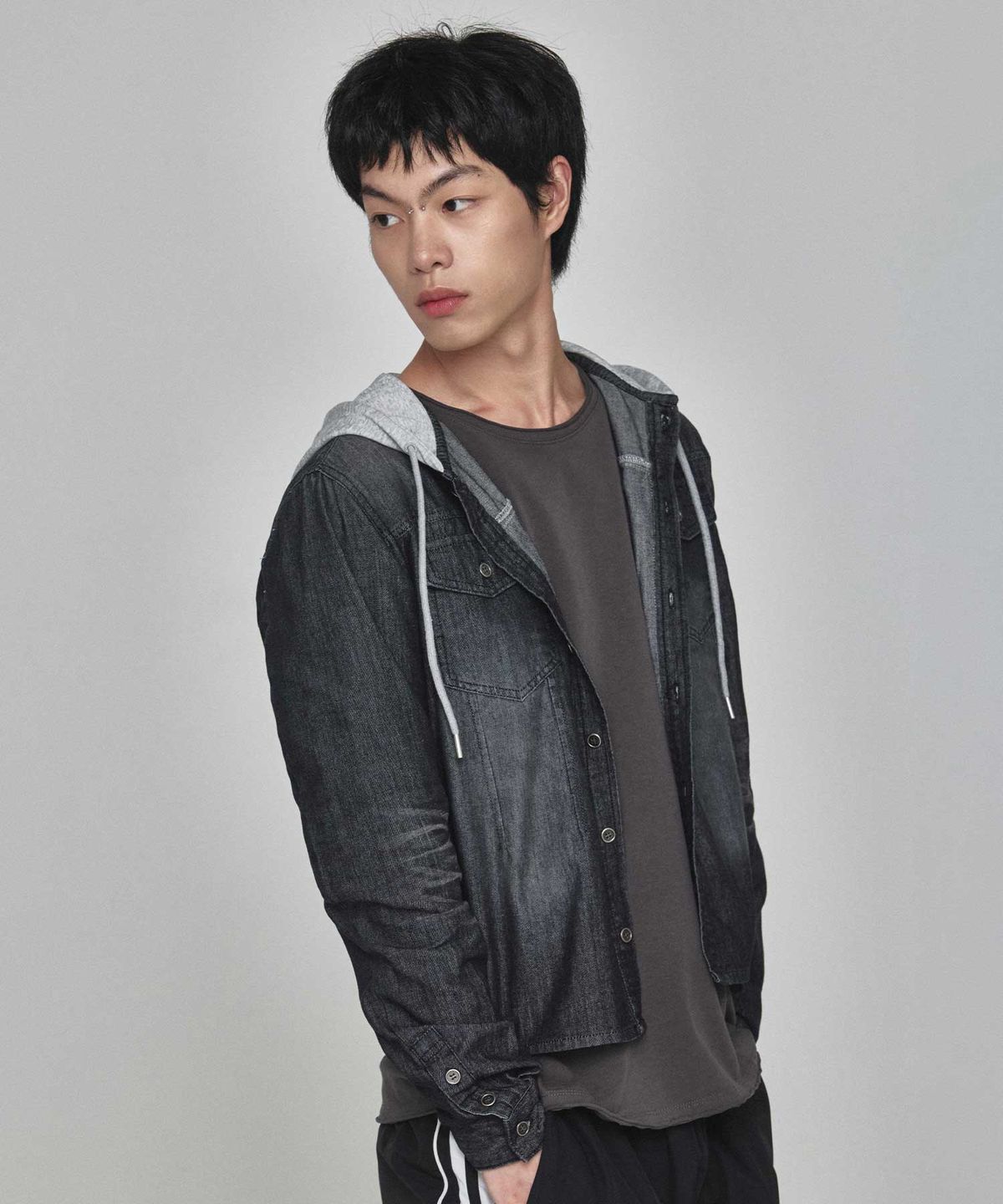 기철(KICHUL) Hooded Denim Shirt (Washed Black)