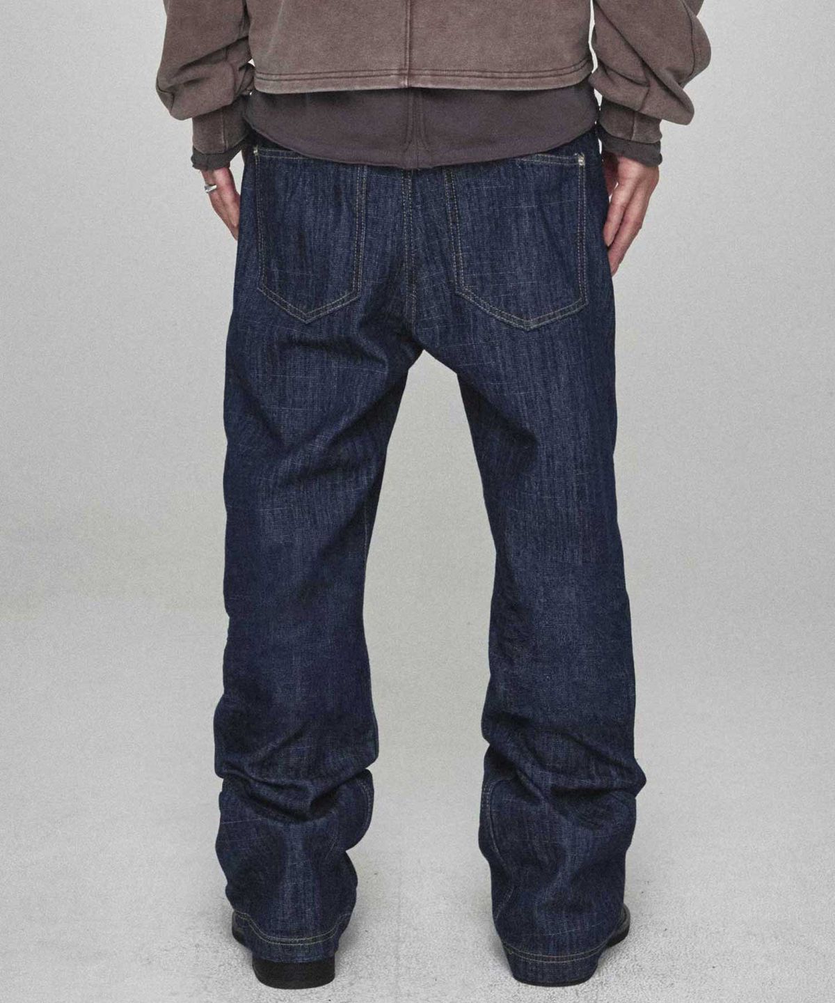 기철(KICHUL) Raw Straight Denim Pants (Indigo)