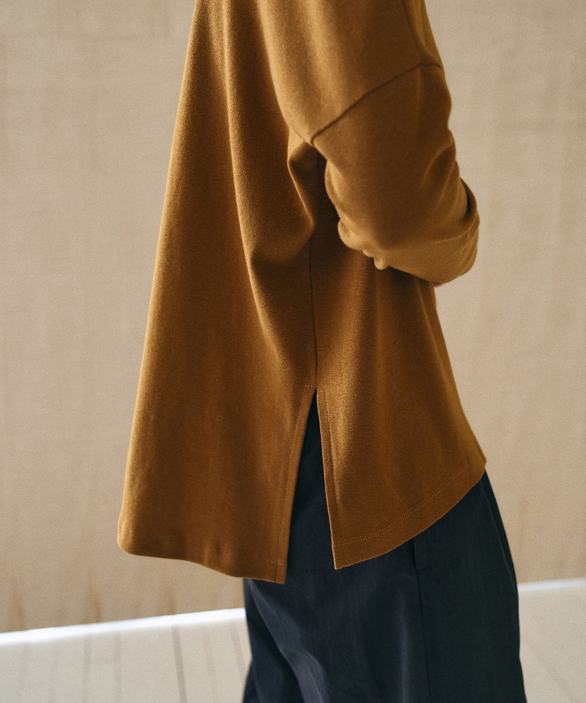 유르트(YURT) Mock Neck T-Shirts_4COLOR