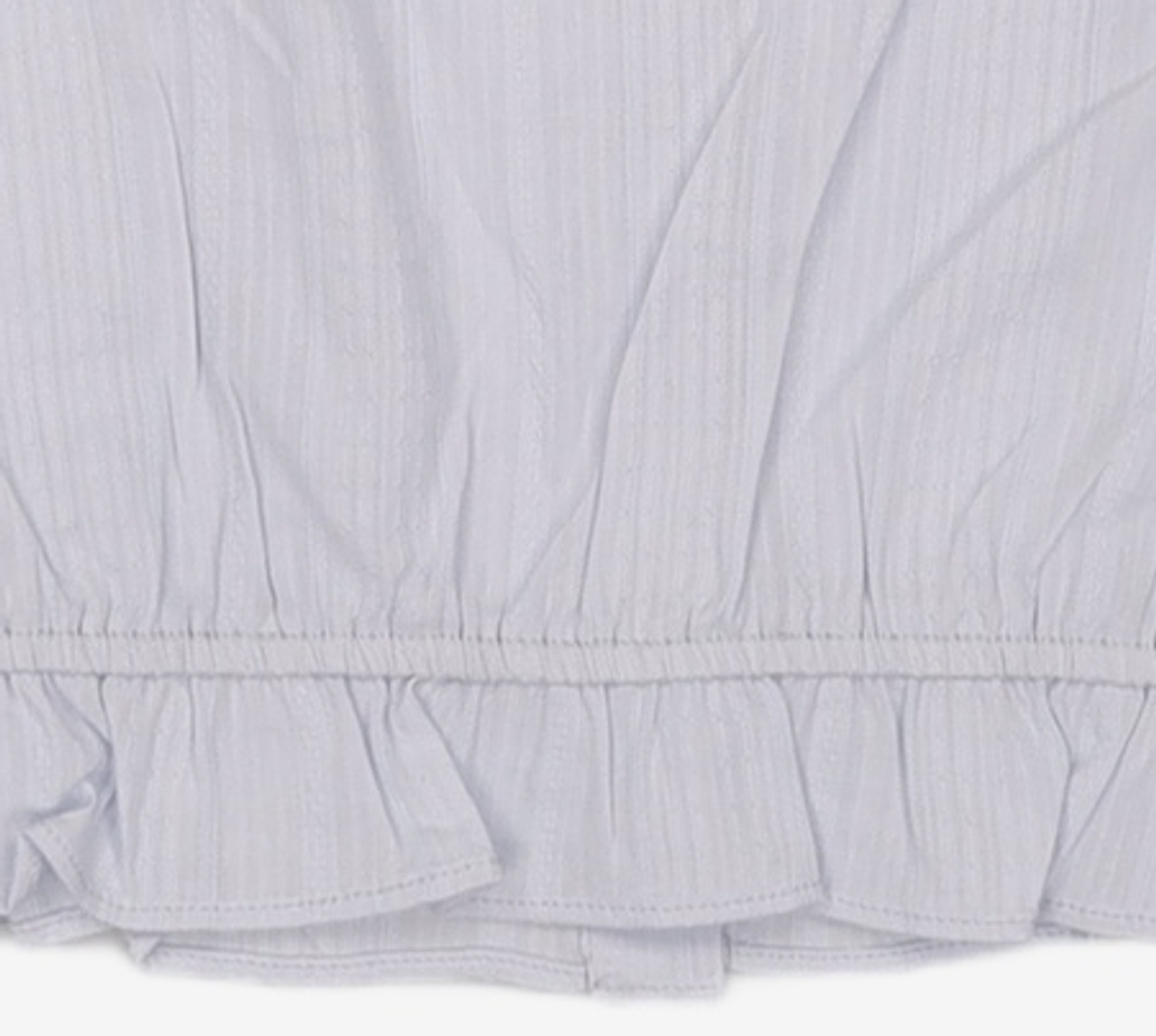 어몽(AMONG) A RUFFLE SQUARE-NECK BLOUSE_LIGHT BLUE S