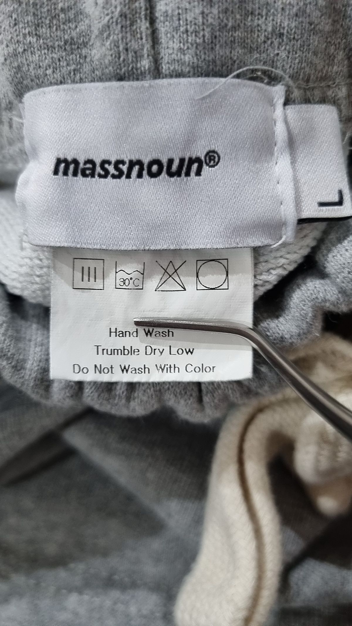 매스노운(MASSNOUN) 숏팬츠 L