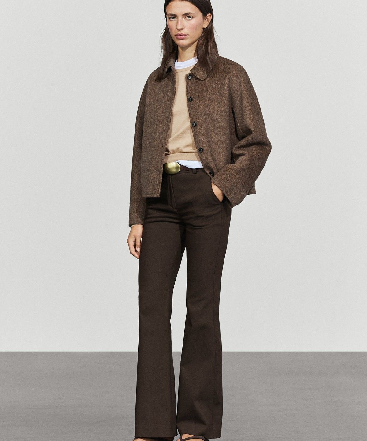 마시모두띠(MASSIMO DUTTI) 버튼 디테일 쇼트 코트