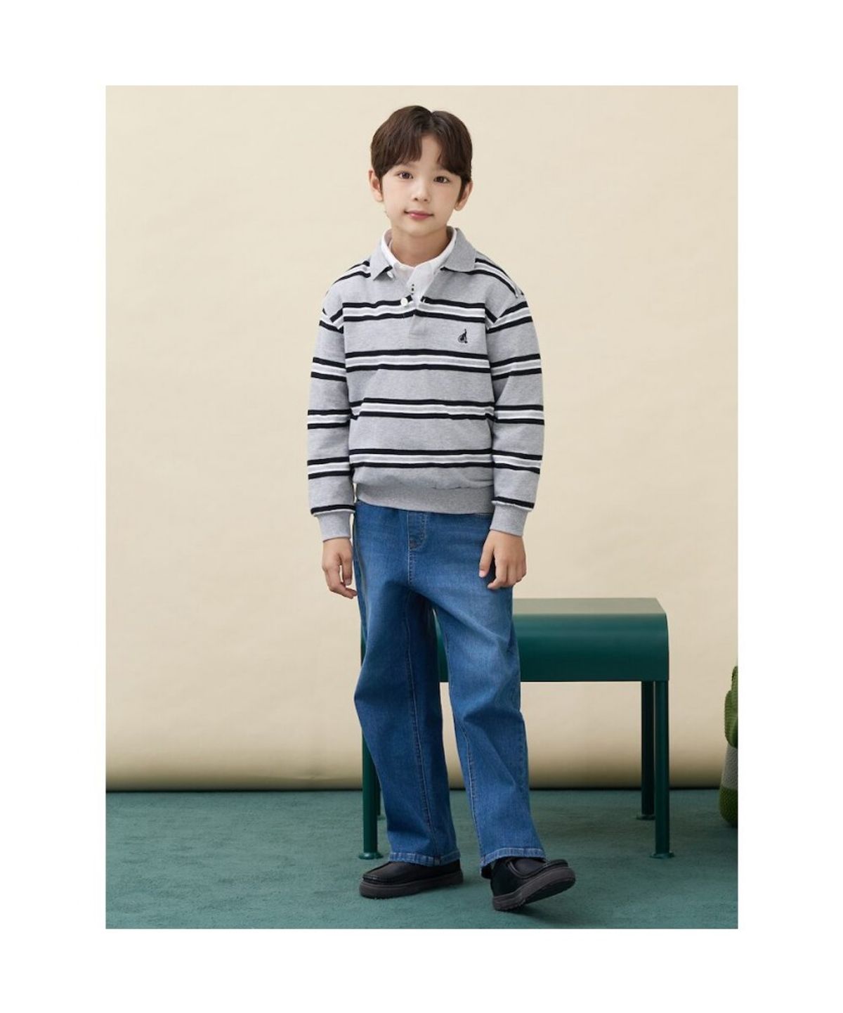 빈폴 키즈(BEANPOLE KIDS) 멀티 스트라이프 티칼라 스웻셔츠  그레이 (BI6841U013)