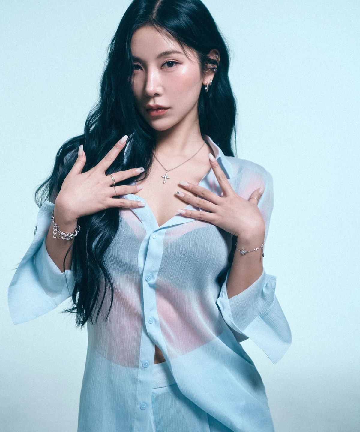 시데라(SIDERA) Whisper Glitter Sheer Shirt [Blue]