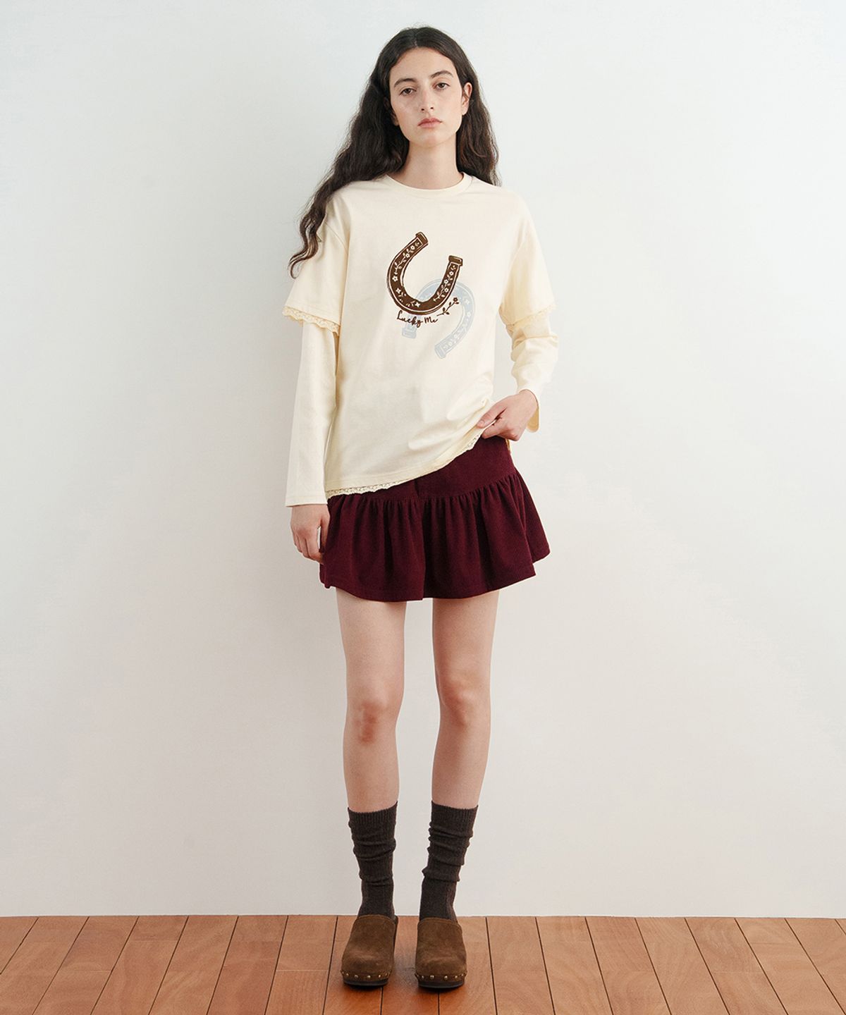 시눈(SINOON) WOOL BLEND CREW SOCKS (Brown)