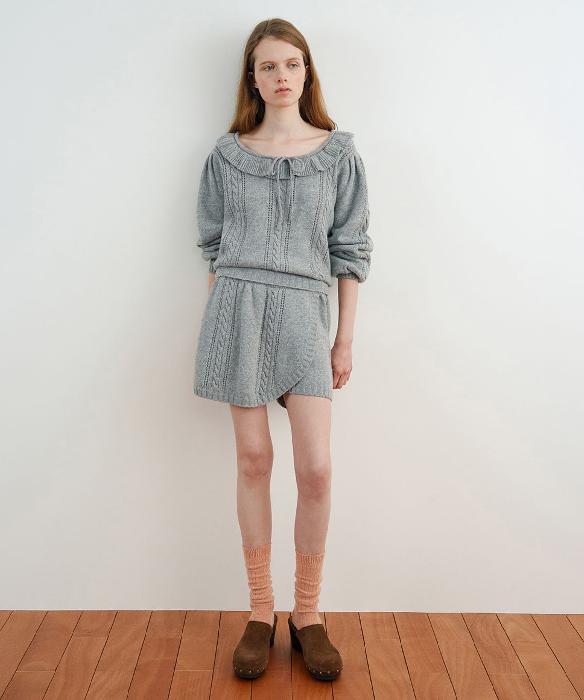 시눈(SINOON) WOOL BLEND CREW SOCKS (Apricot)