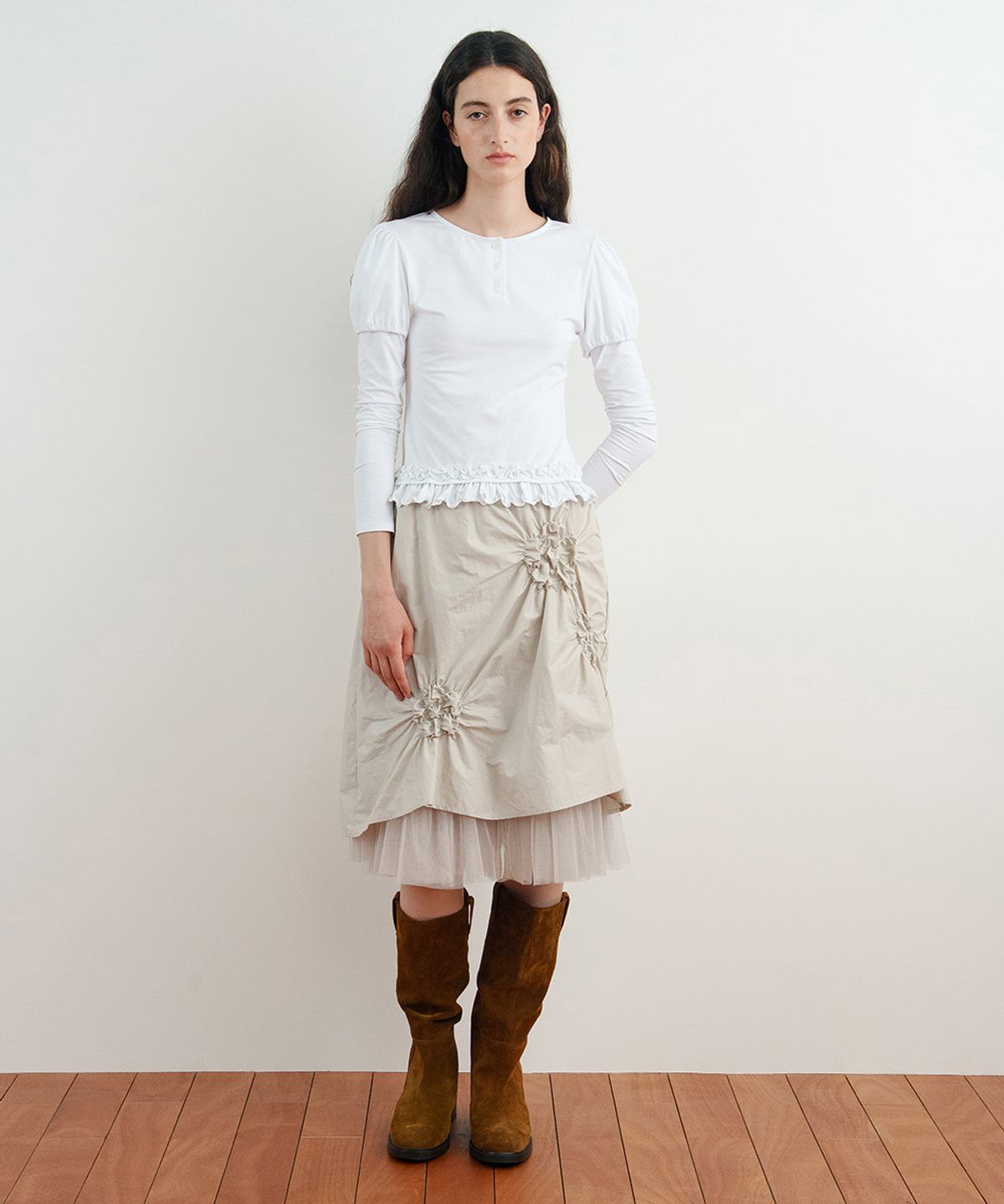 시눈(SINOON) Flower Shirring Skirt (Light Beige)