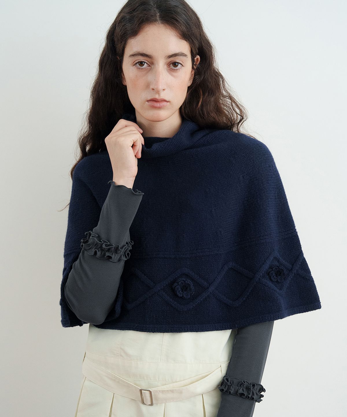 시눈(SINOON) High Neck Knit Cape (Navy)