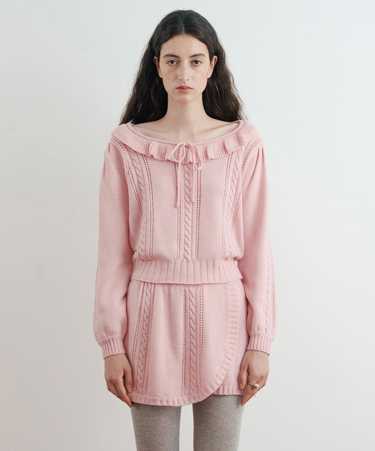 시눈(SINOON) Ruffle Cable Knit Pullover (Pink)