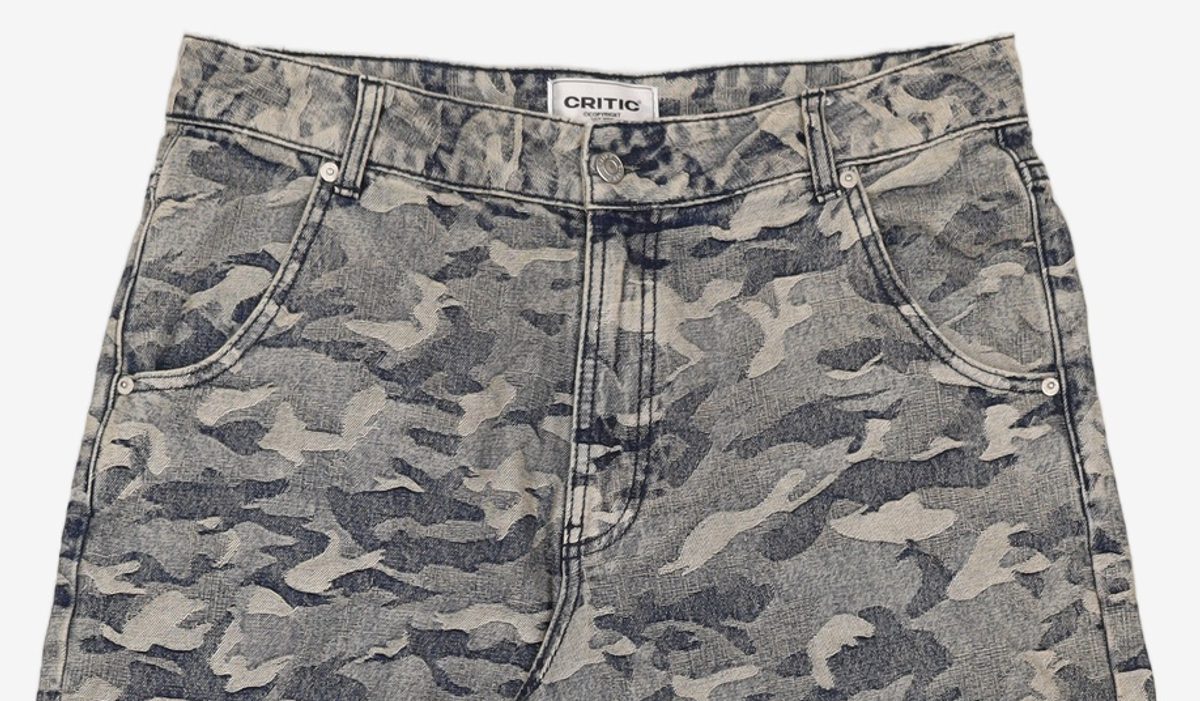 크리틱(CRITIC) CAMO WASHING 4 TUCK SET UP DENIM PANTS BEIGE L