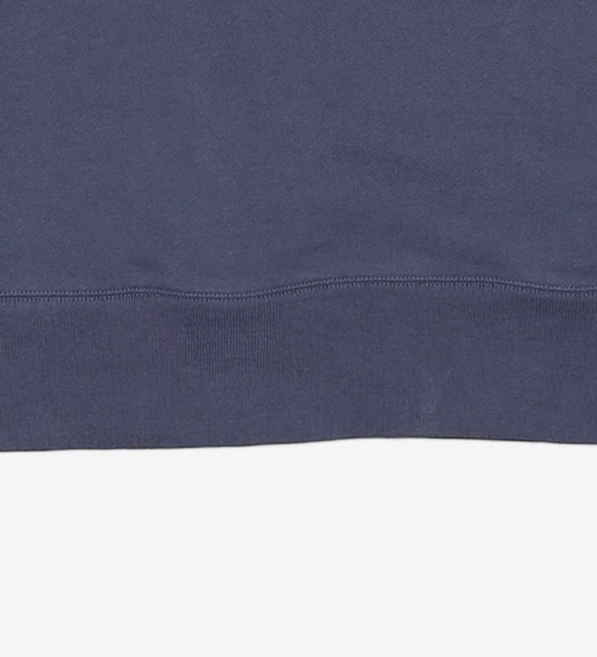 메종 키츠네(MAISON KITSUNE) 폭스 헤드 패치 컴포트 하프 집업 맨투맨 - 잉크 블루 / MM00314KM0001P476 XS