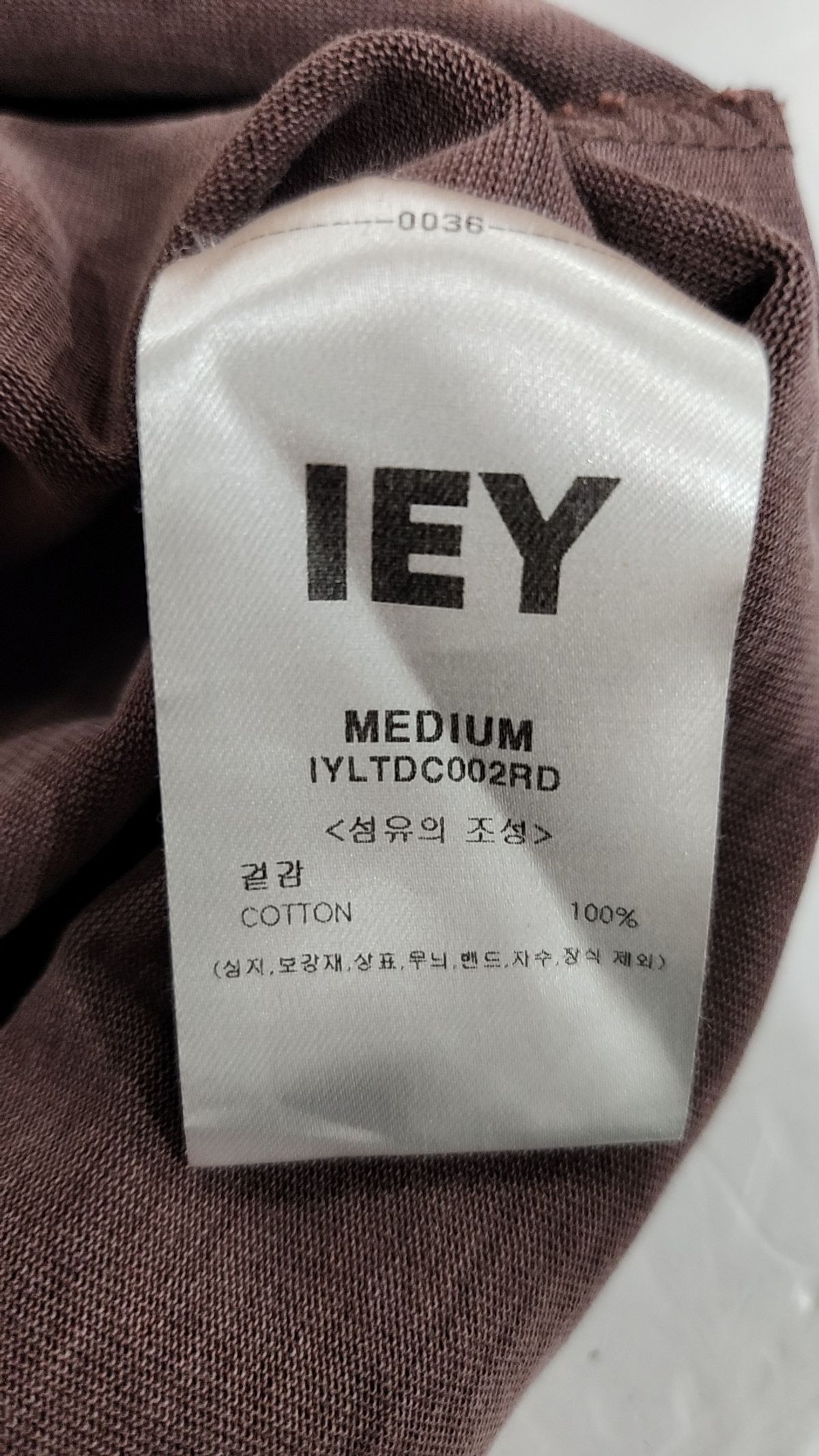 이에이(IEY) OVER MOTION LOGO LONG SLEEVE T-SHIRT Red M