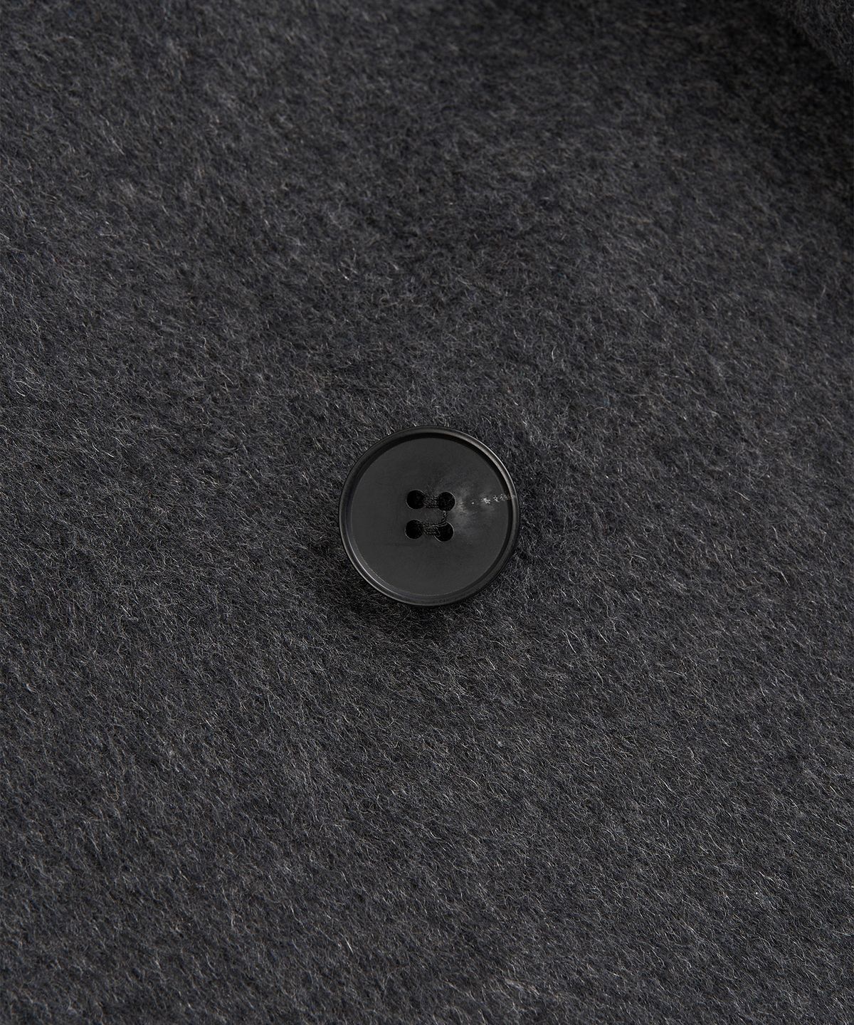 페플리(PEPLEE) Button High Neck Short Coat (Charcoal)