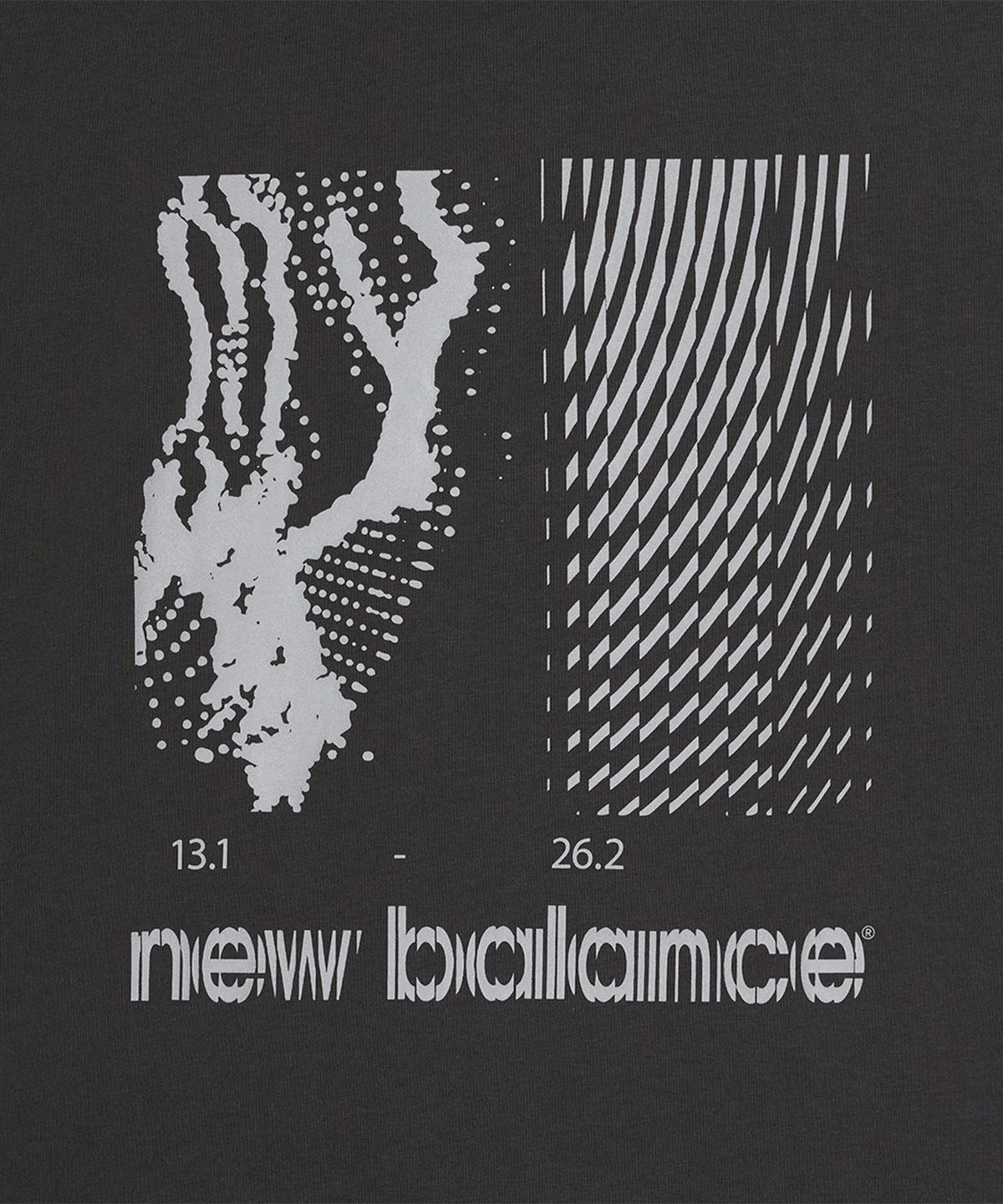 뉴발란스(NEW BALANCE) NBNDG32803 / UNI Run 그래픽 긴팔티 (BLACK)