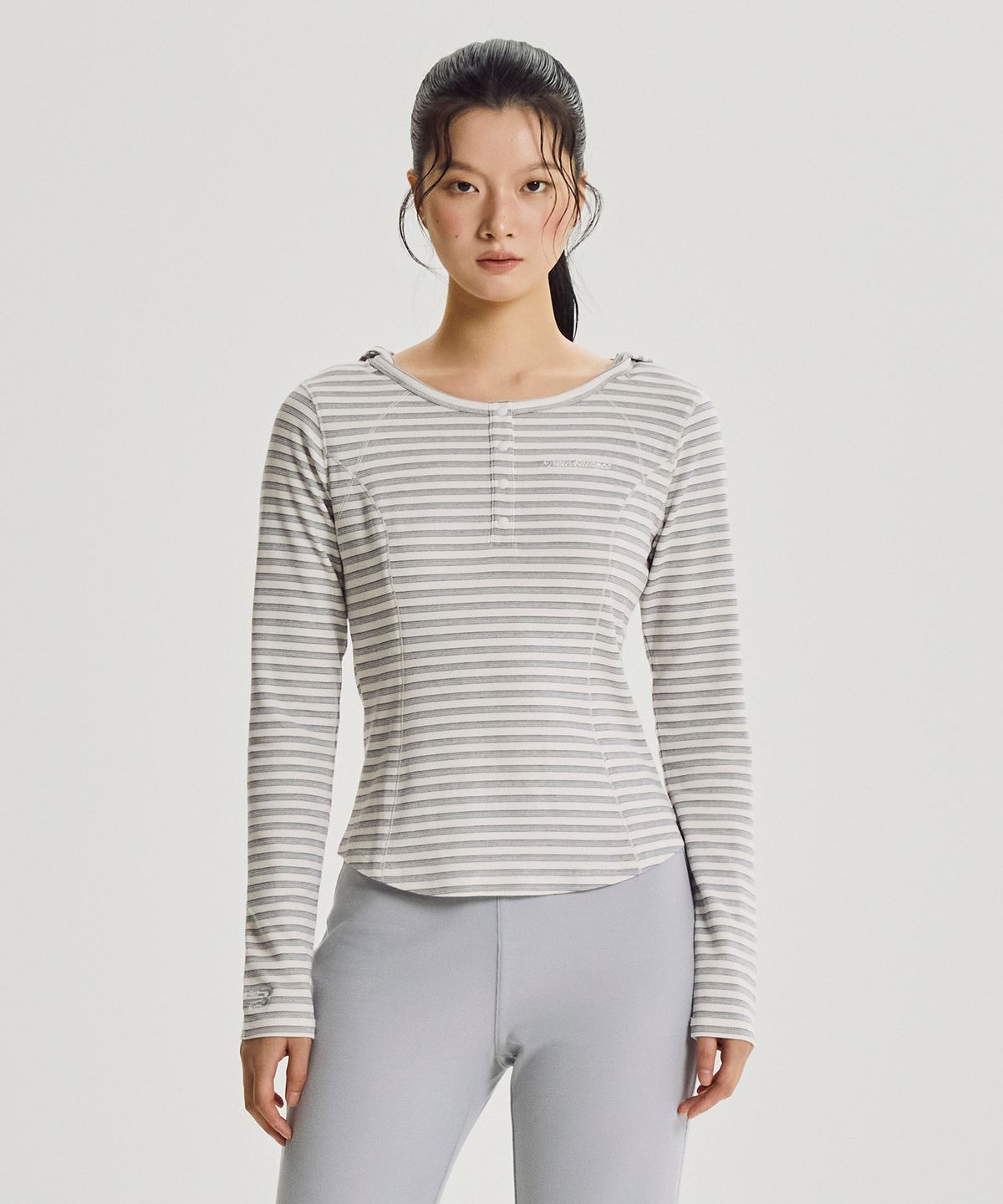 뉴발란스(NEW BALANCE) NBNDG3W812 / WOMEN AIRY 와플 후드 긴팔티 (R/BLUE)