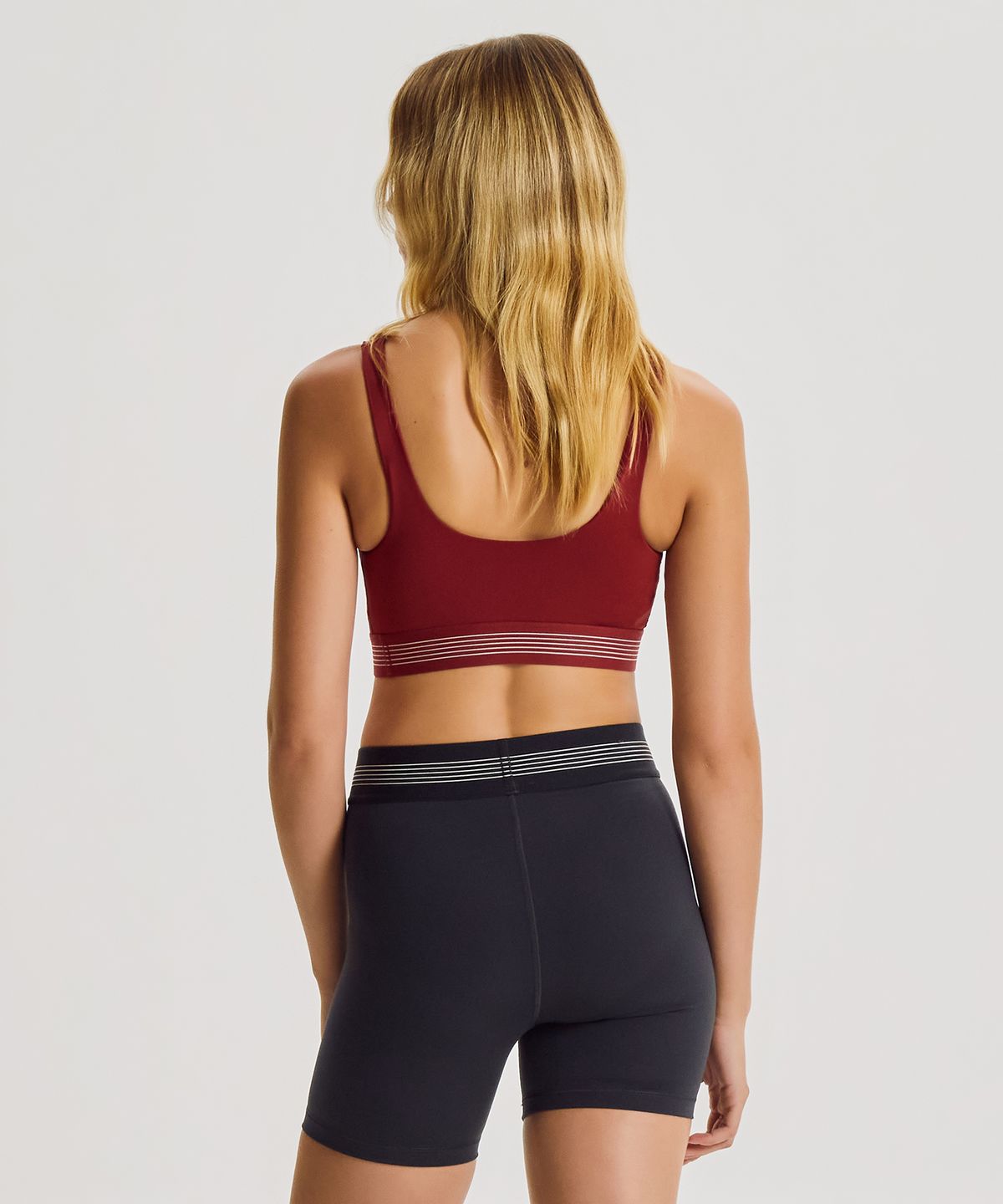 뉴발란스(NEW BALANCE) NBN9G3V812 / WOMEN AC 트레인 브라탑 (D/RED)