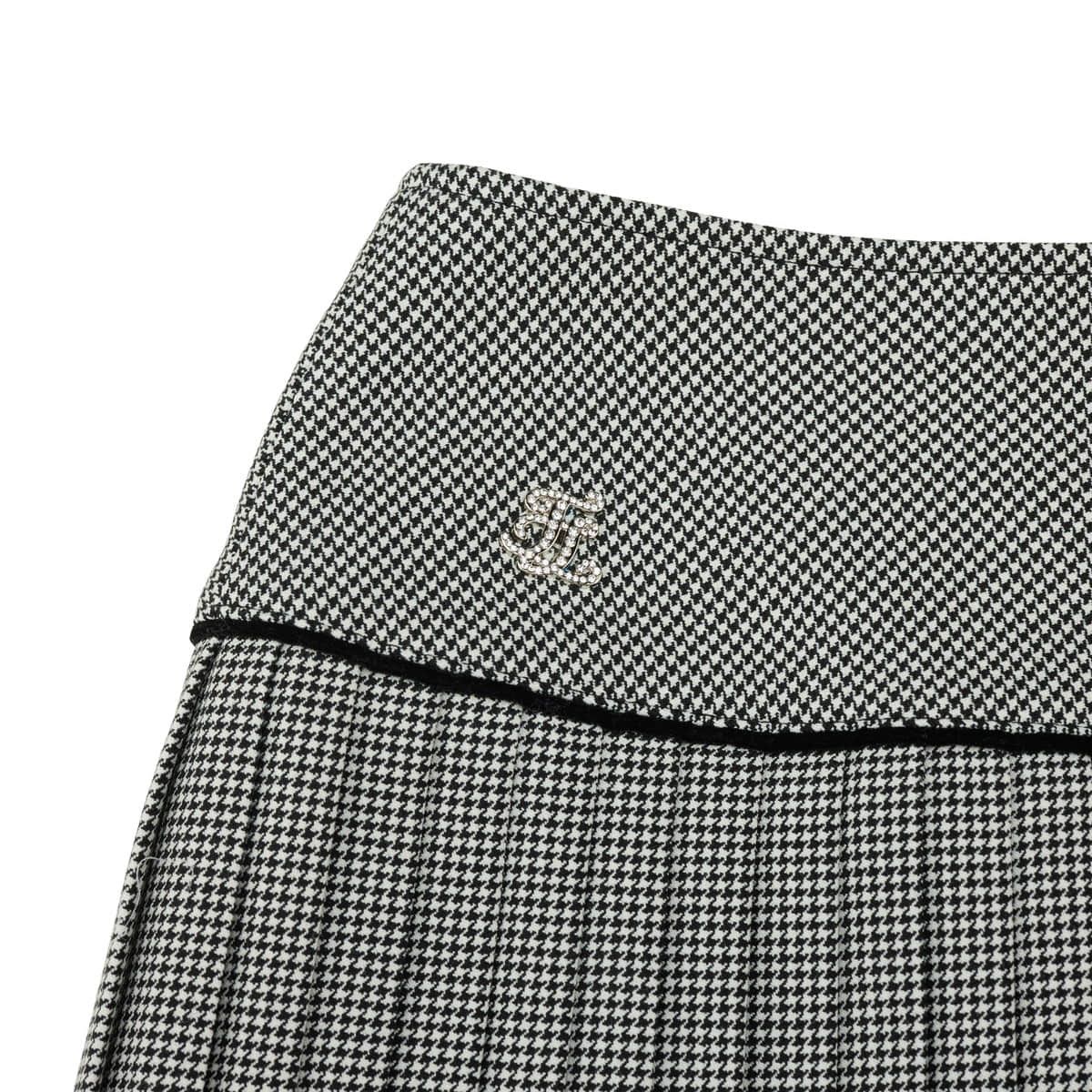 페어라이어 골프(FAIRLIAR GOLF) 크리스탈 플레어 플리츠 스커트 (블랙)