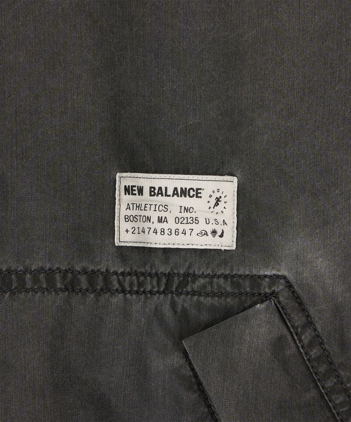 뉴발란스(NEW BALANCE) NBNAG31853 / UNI 모닝레이브 워시드 후디드 자켓 (CHARCOAL)