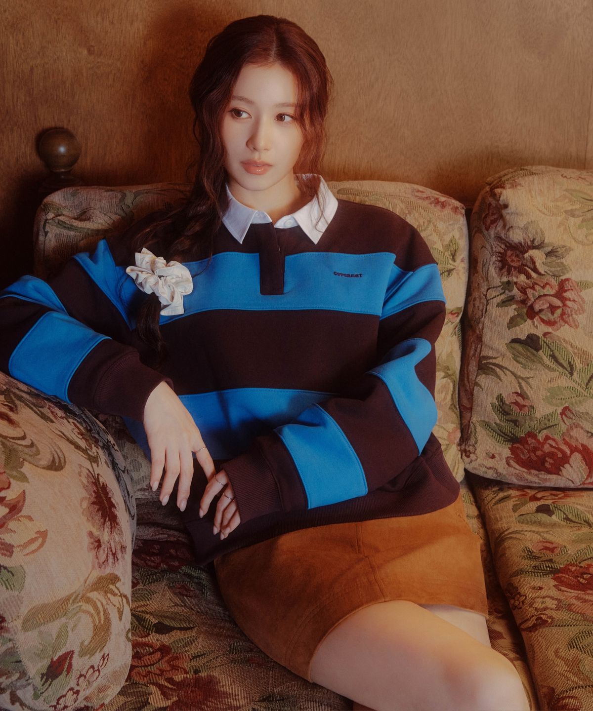커버낫 우먼(COVERNAT WOMAN) 우먼 스웨이드 미니 스커트 카멜