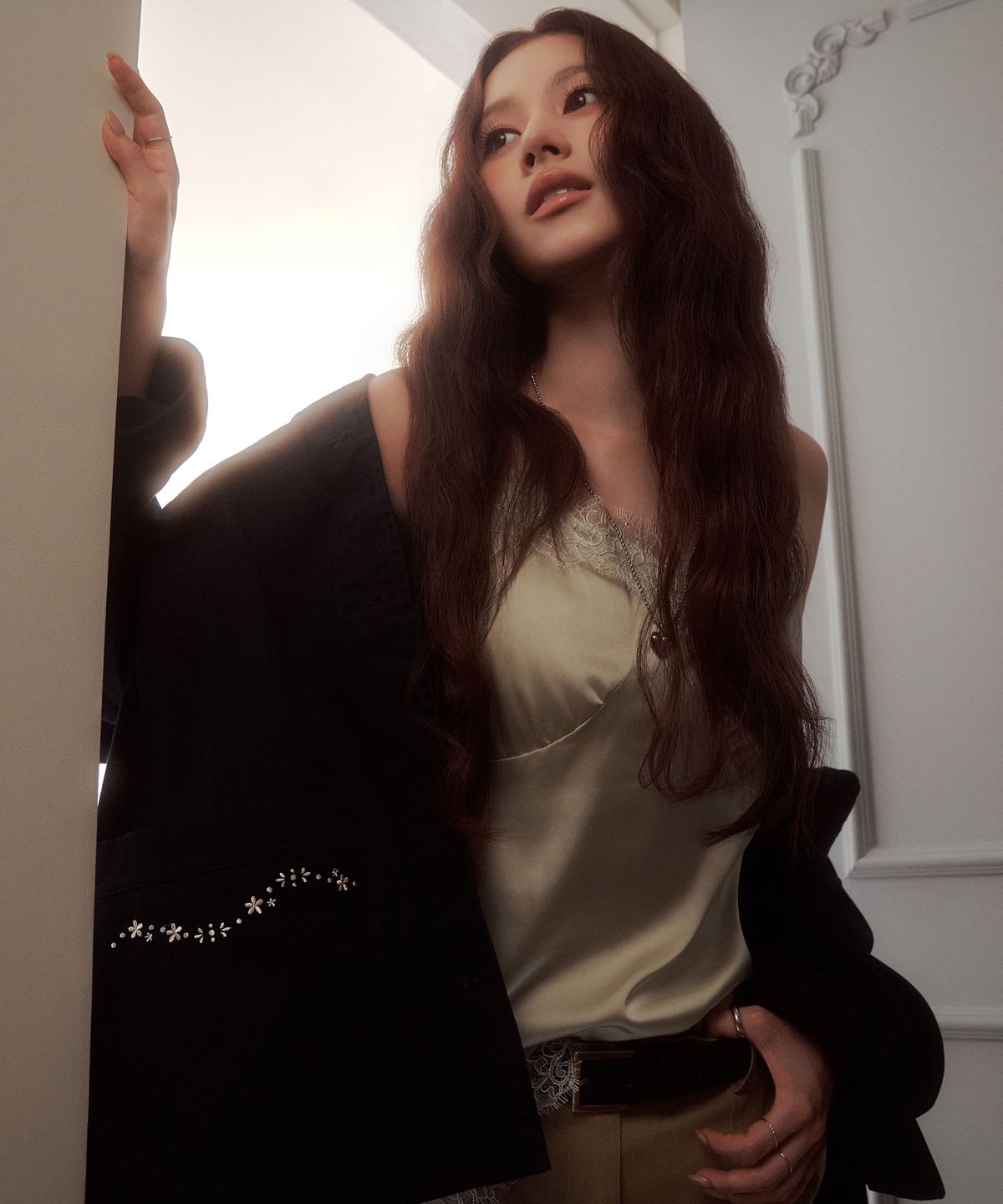 커버낫 우먼(COVERNAT WOMAN) 우먼 코튼 자수 워크 자켓 다크 네이비