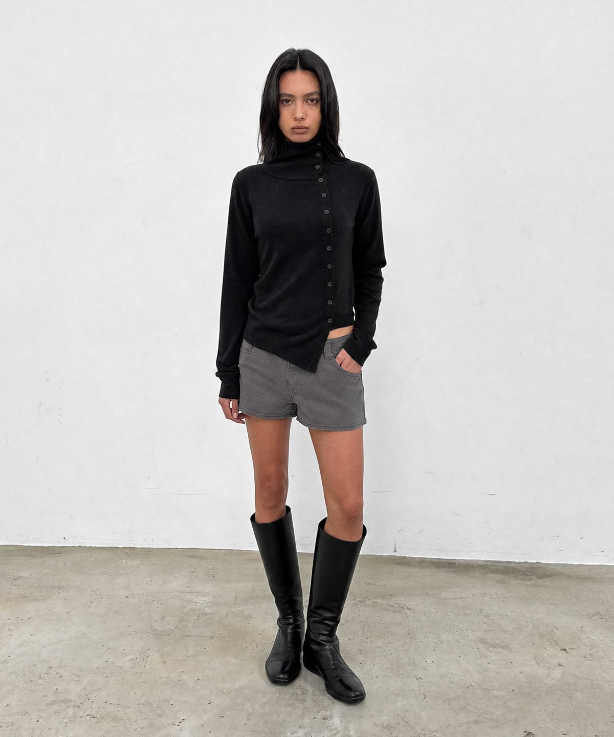 샌드릭(SANDRIC) High Neck Cardigan_Black