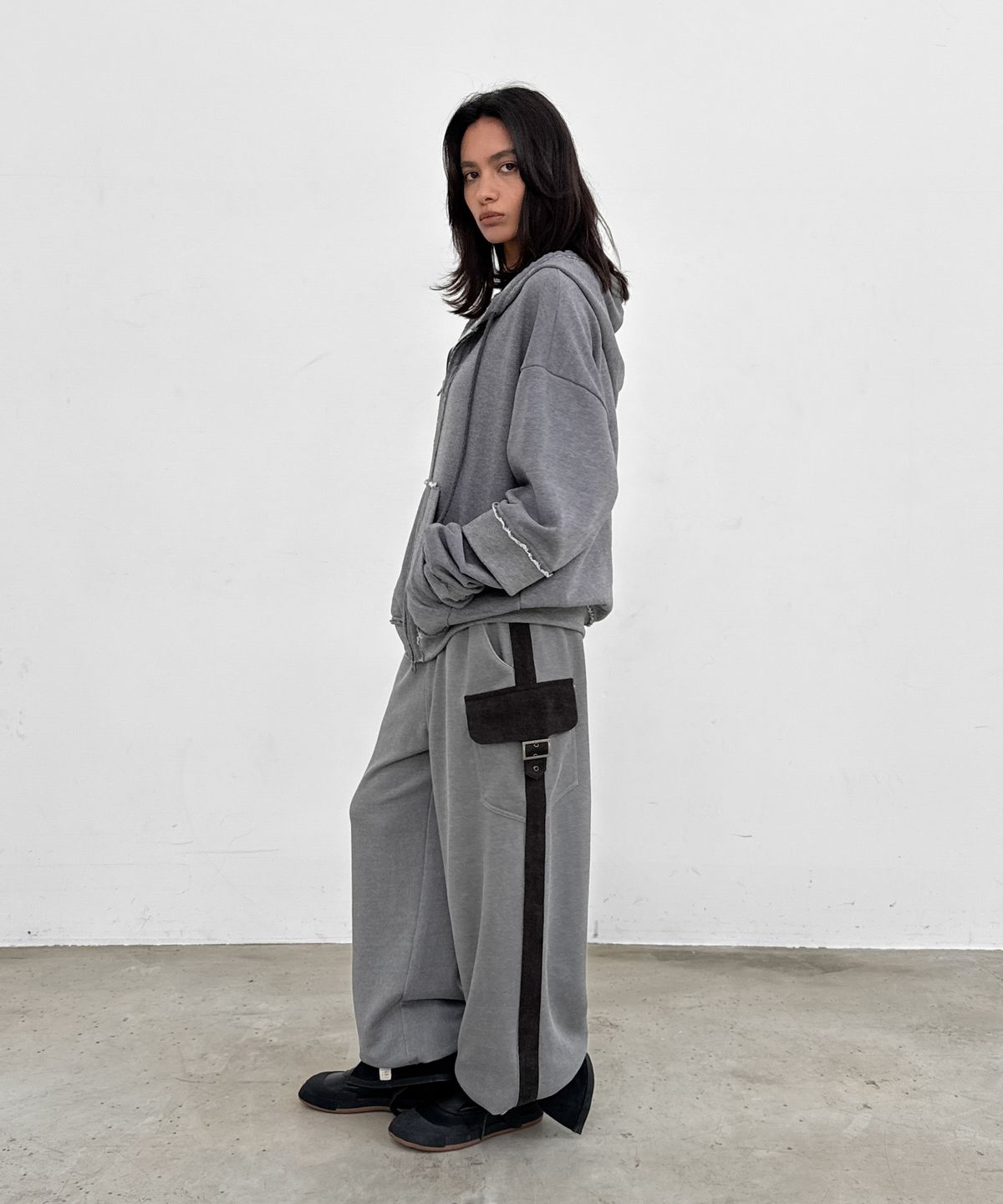 샌드릭(SANDRIC) Layered Hood Zip Up_Melange Charcoal